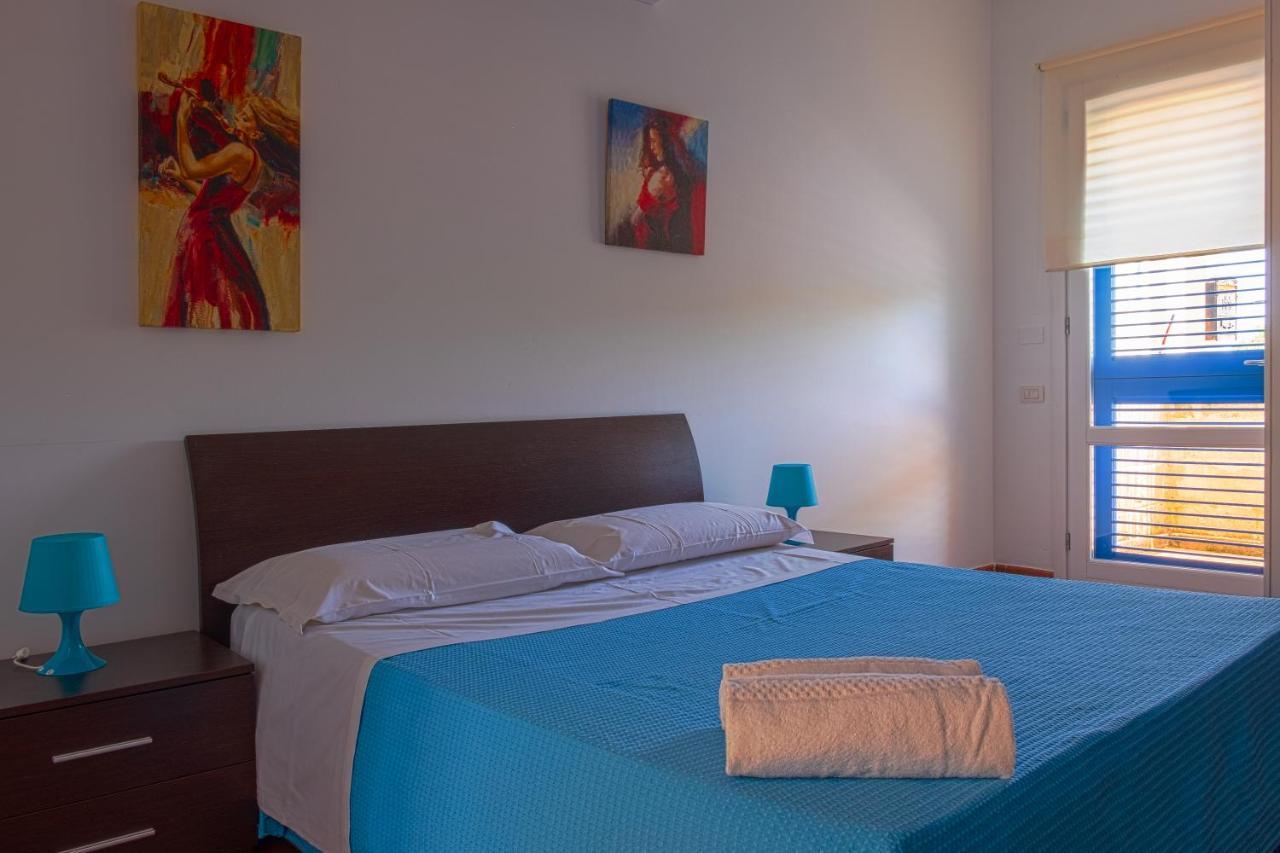 Orsola Apartments Фавиняна Екстериор снимка