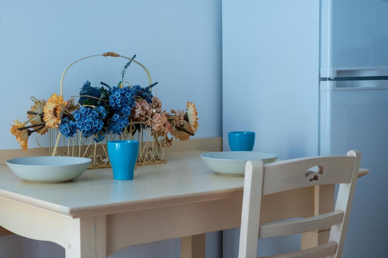 Orsola Apartments Фавиняна Екстериор снимка