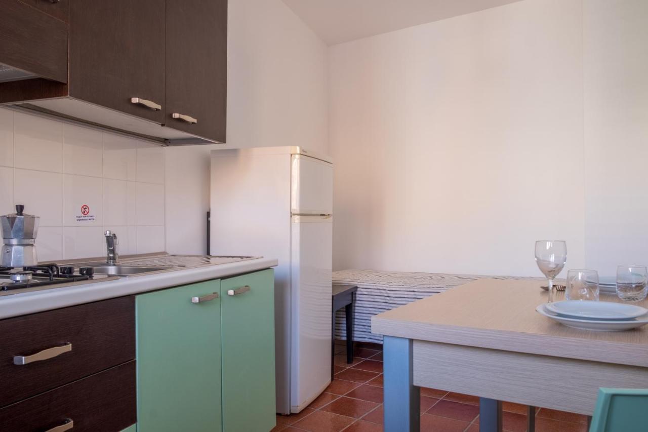 Orsola Apartments Фавиняна Екстериор снимка